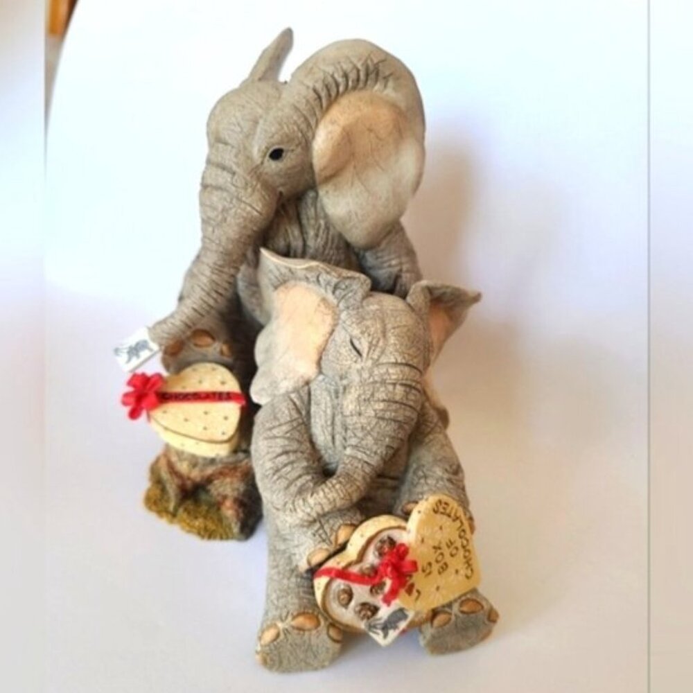 Vintage Tuskers Collectible Elephant Couple Love Valentine's Day Figurine